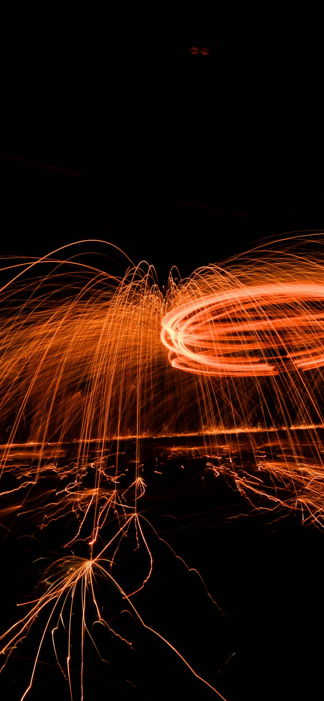 Photographie de la Laine D'acier Des Lumières. Wallpaper in 1125x2436 Resolution