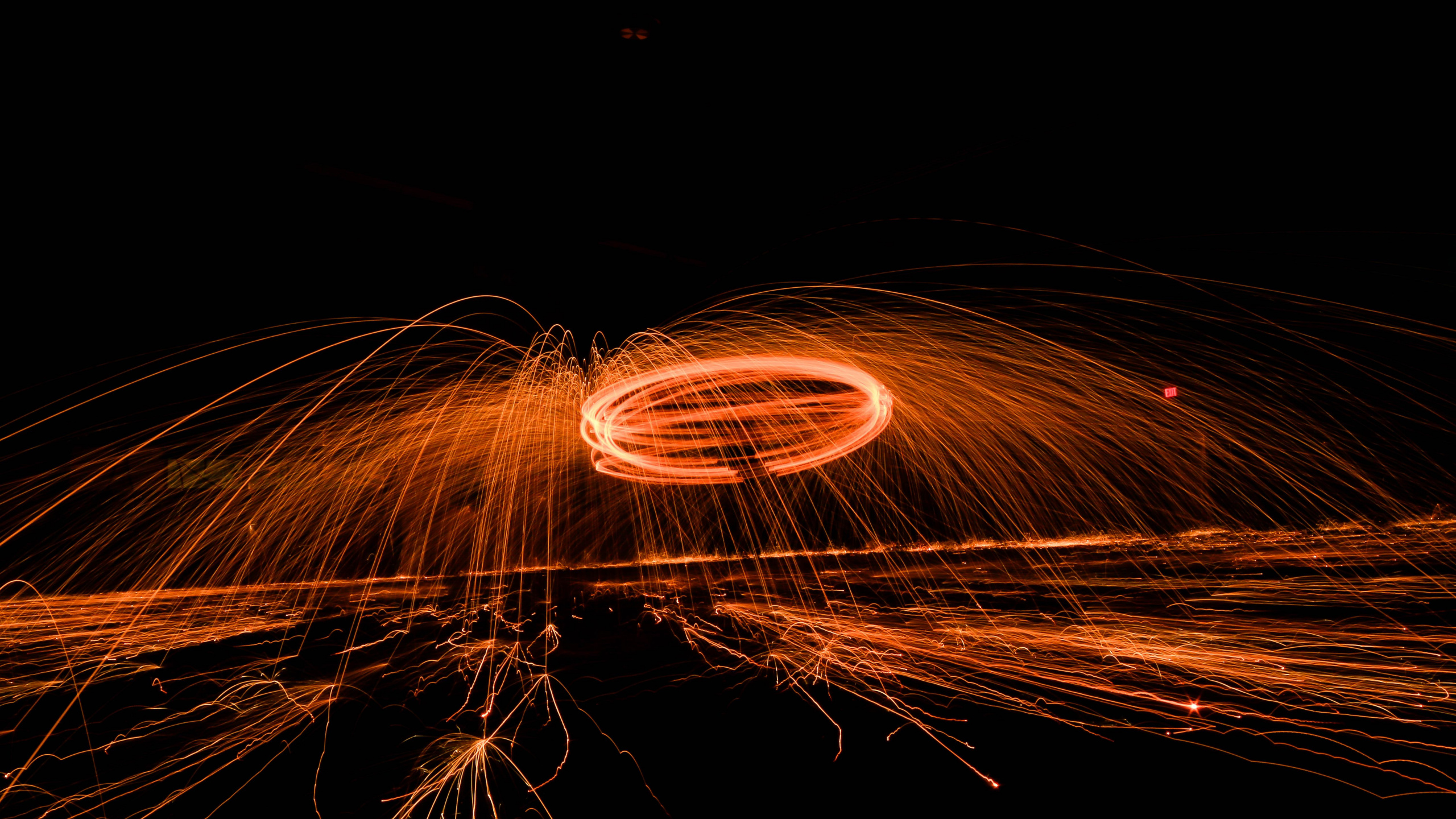 Steel Wool Photography of Lights. Wallpaper in 2560x1440 Resolution