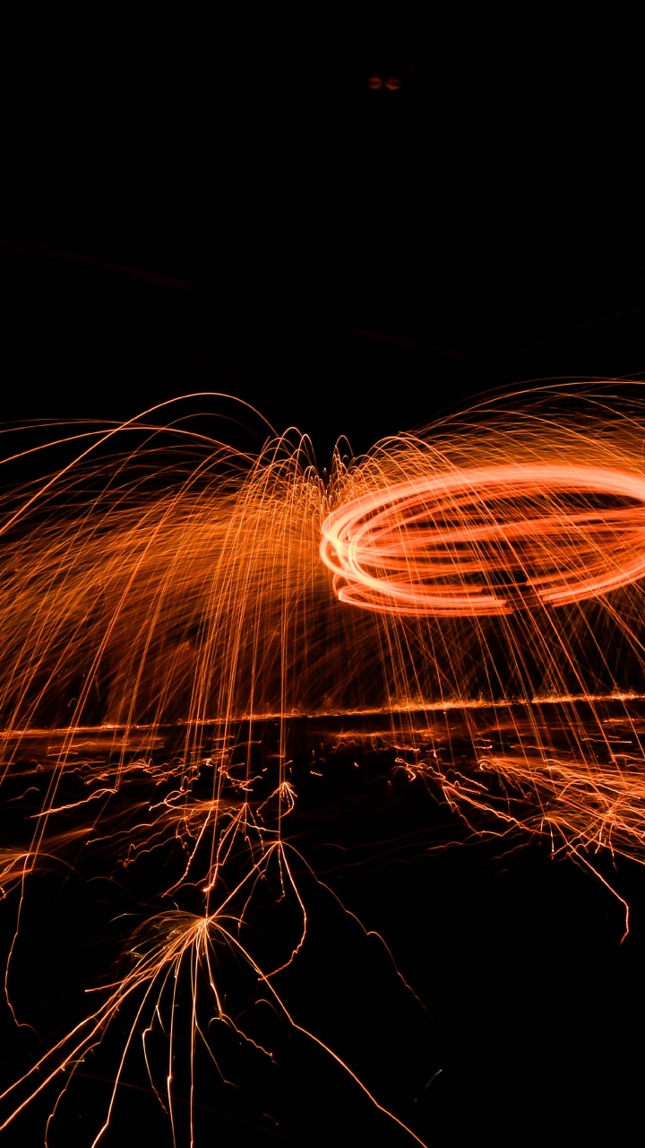 Steel Wool Photography of Lights. Wallpaper in 720x1280 Resolution