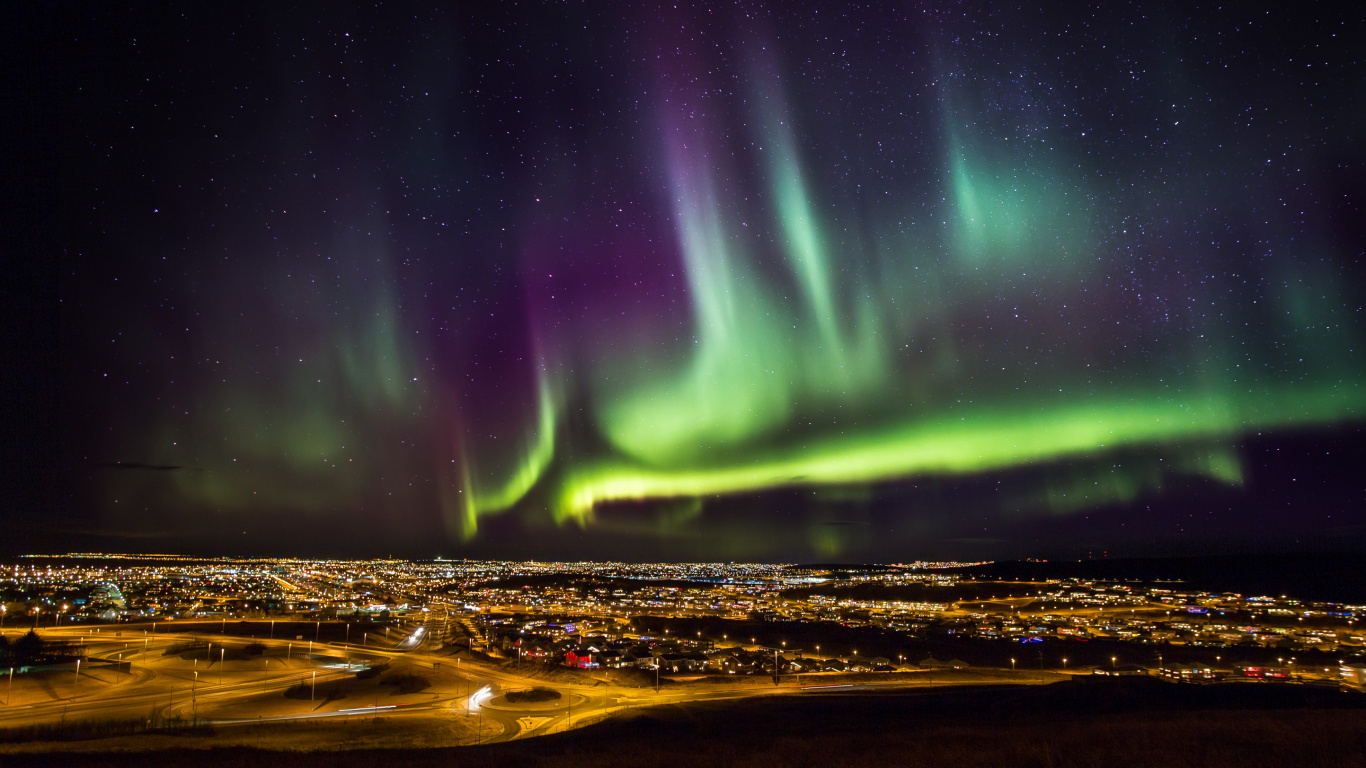 Blue and Green Aurora Lights. Wallpaper in 1366x768 Resolution