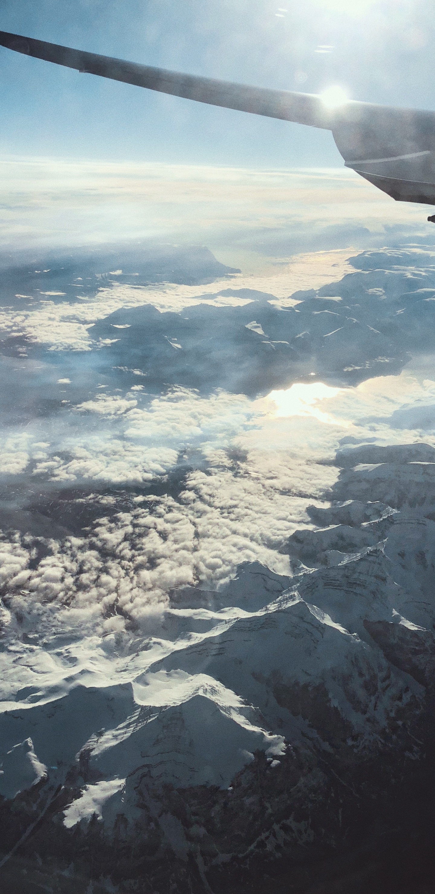 Flug, Bergkette, Gletscher-landform, Cloud, Atmosphäre. Wallpaper in 1440x2960 Resolution