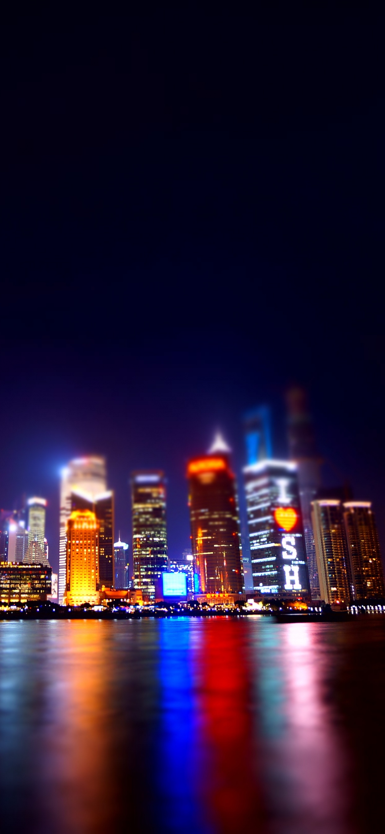 Skyline Der Stadt Bei Nacht Night. Wallpaper in 1242x2688 Resolution