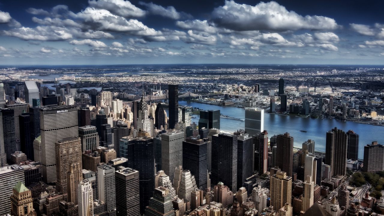 City Skyline Under Blue and White Cloudy Sky During Daytime. Wallpaper in 1280x720 Resolution