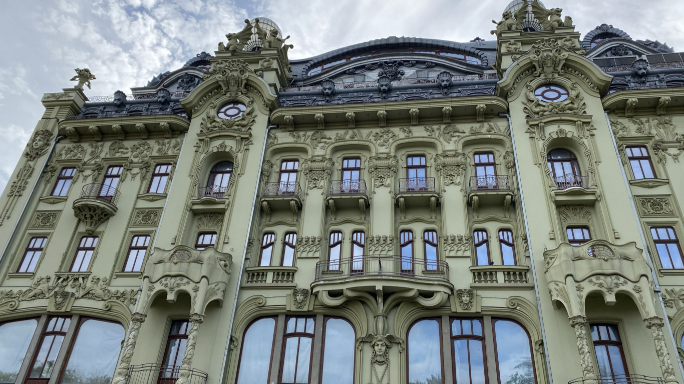 里程碑, 沿袭ii, 建筑, 正面, 古典建筑 壁纸 1366x768 允许