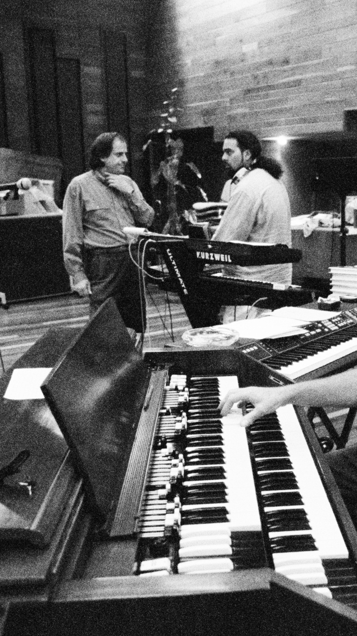 Pink Floyd, Elektronisches Instrument, Musikalische Tastatur, Musik, Musiker. Wallpaper in 720x1280 Resolution