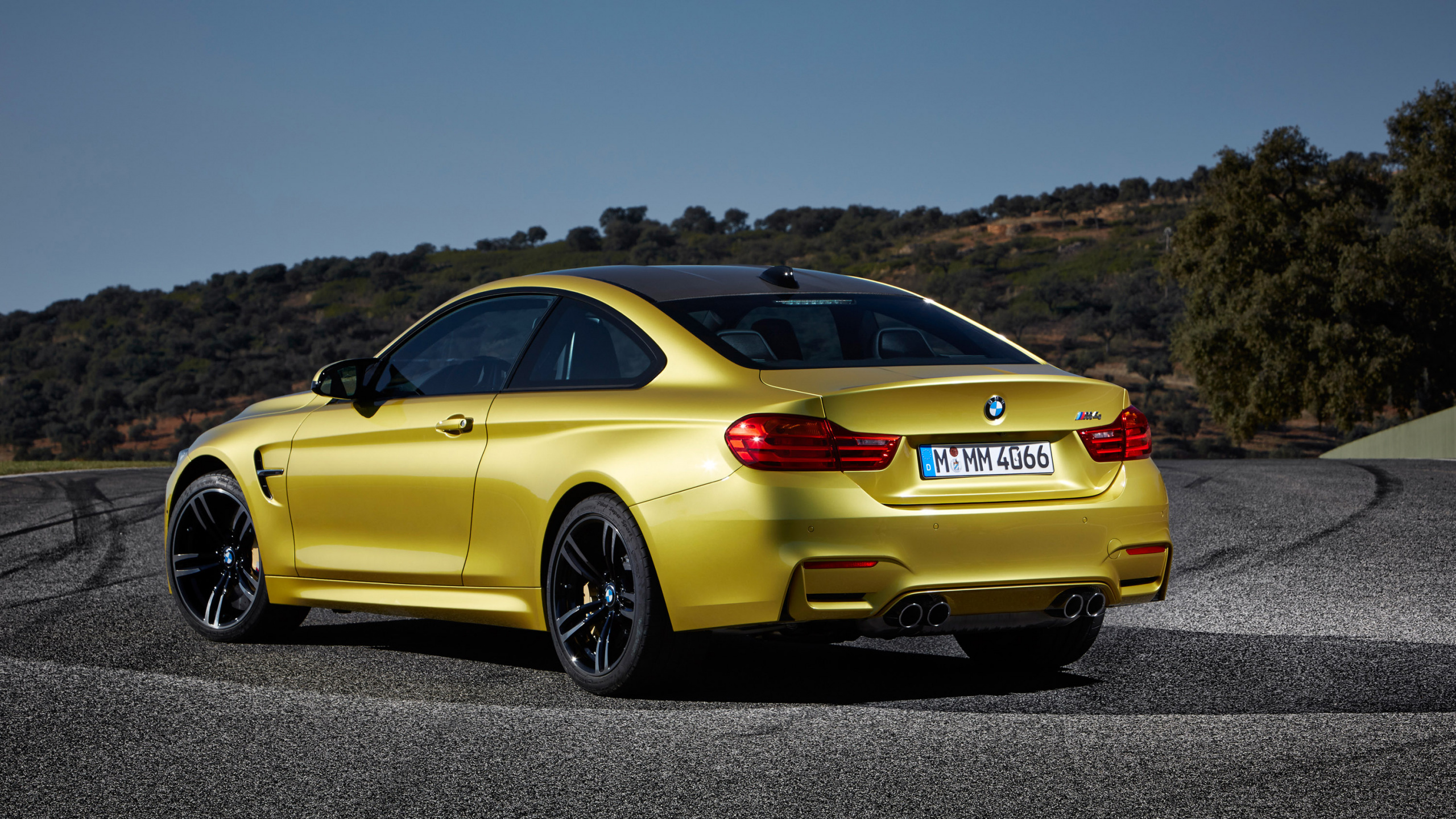 Yellow Bmw m 3 on Road During Daytime. Wallpaper in 2560x1440 Resolution