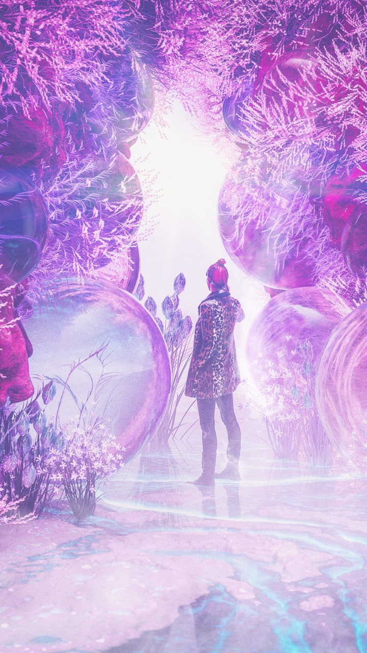 Frau im Schwarzen Kleid, Die Auf Lila Und Grünem Licht Steht. Wallpaper in 720x1280 Resolution