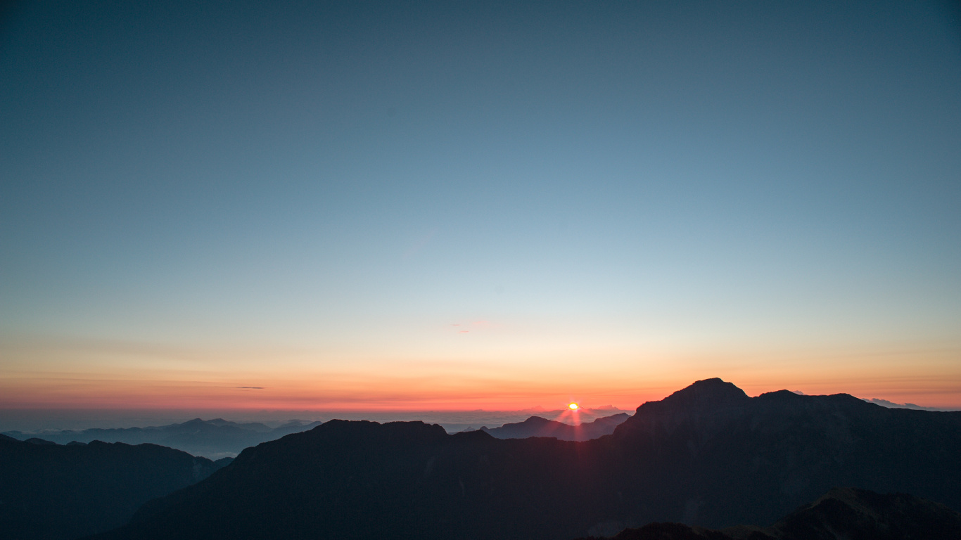 Cloud, Sunset, Mountainous Landforms, Mountain, Horizon. Wallpaper in 1366x768 Resolution