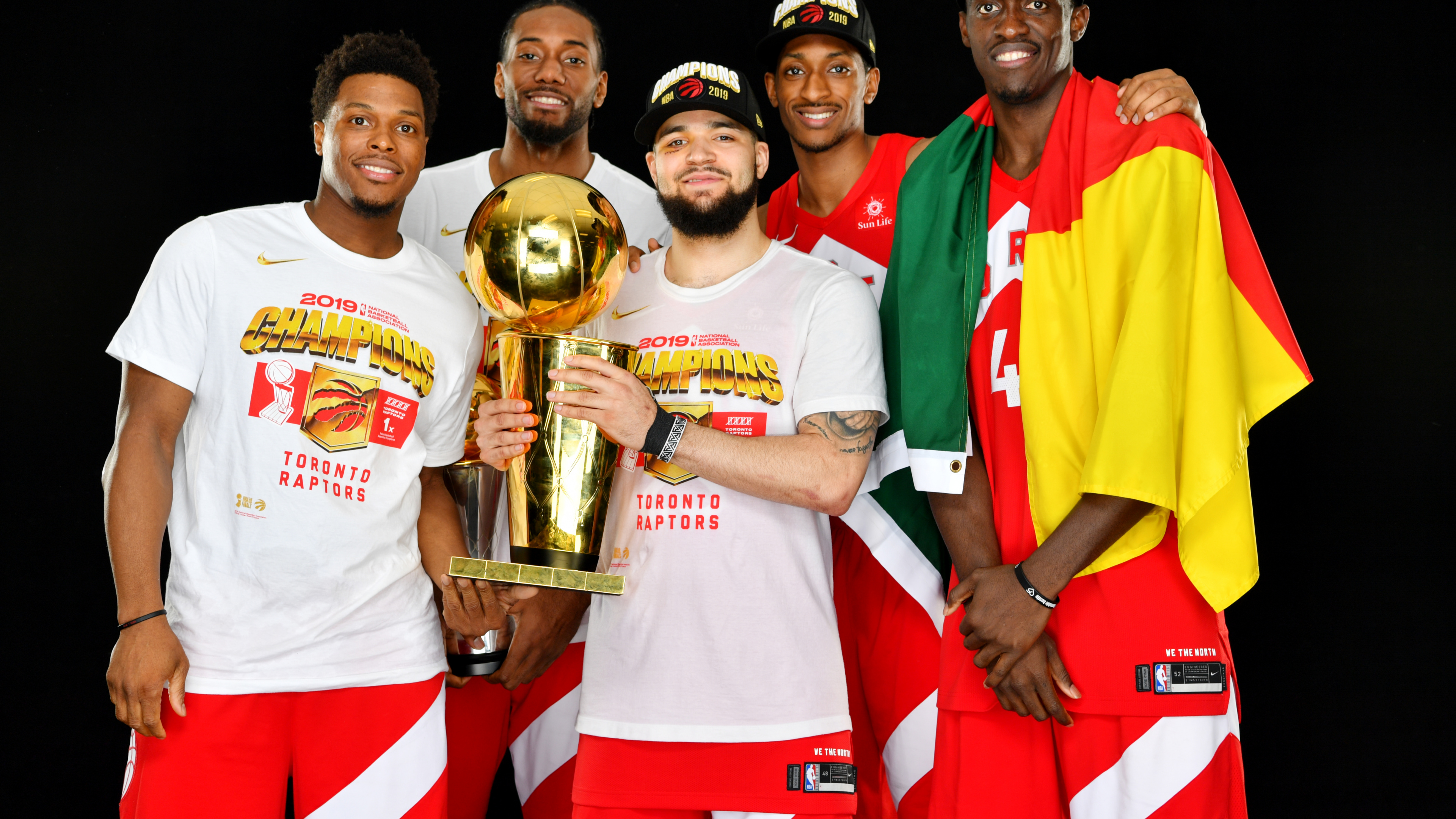 Group of Men in Red and White Crew Neck Shirts. Wallpaper in 3840x2160 Resolution