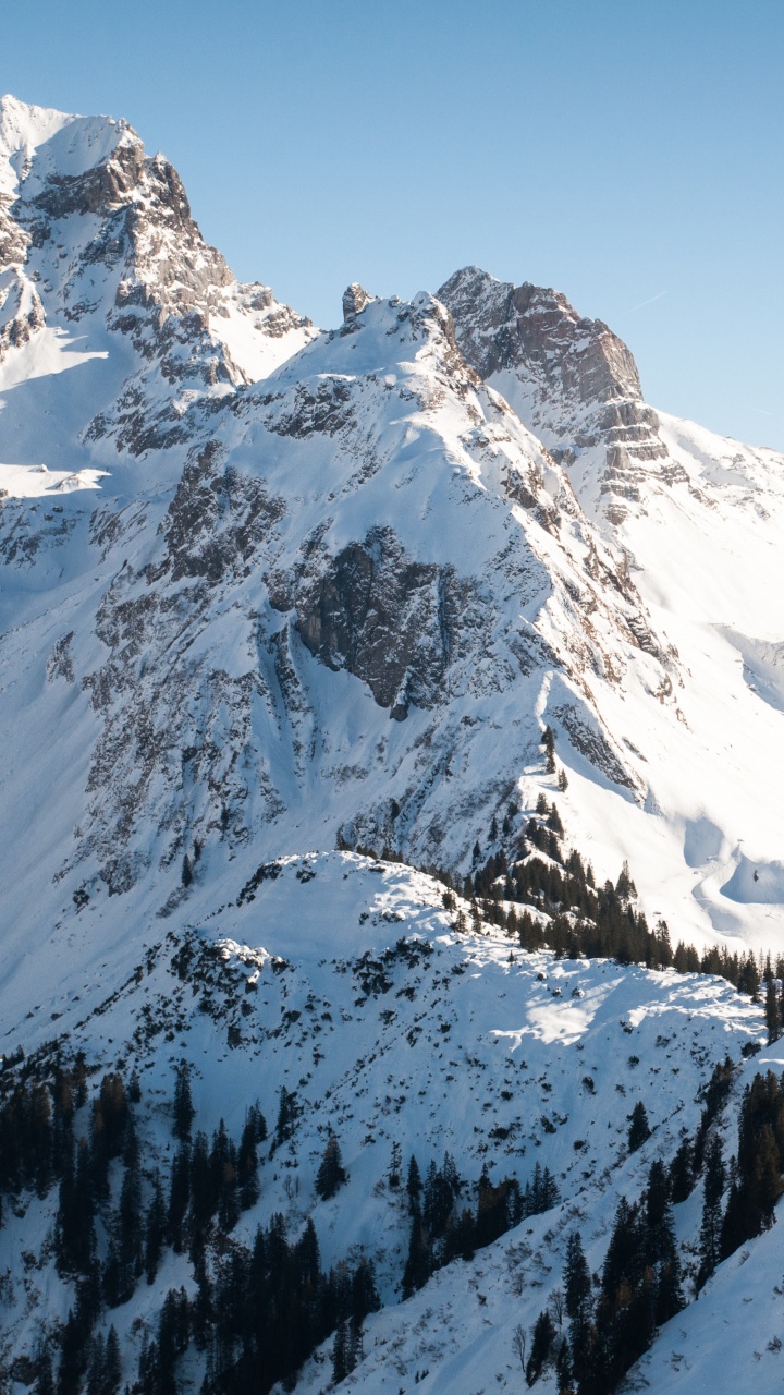 Schnee, Bergkette, Winter, Bergigen Landschaftsformen, Grat. Wallpaper in 720x1280 Resolution