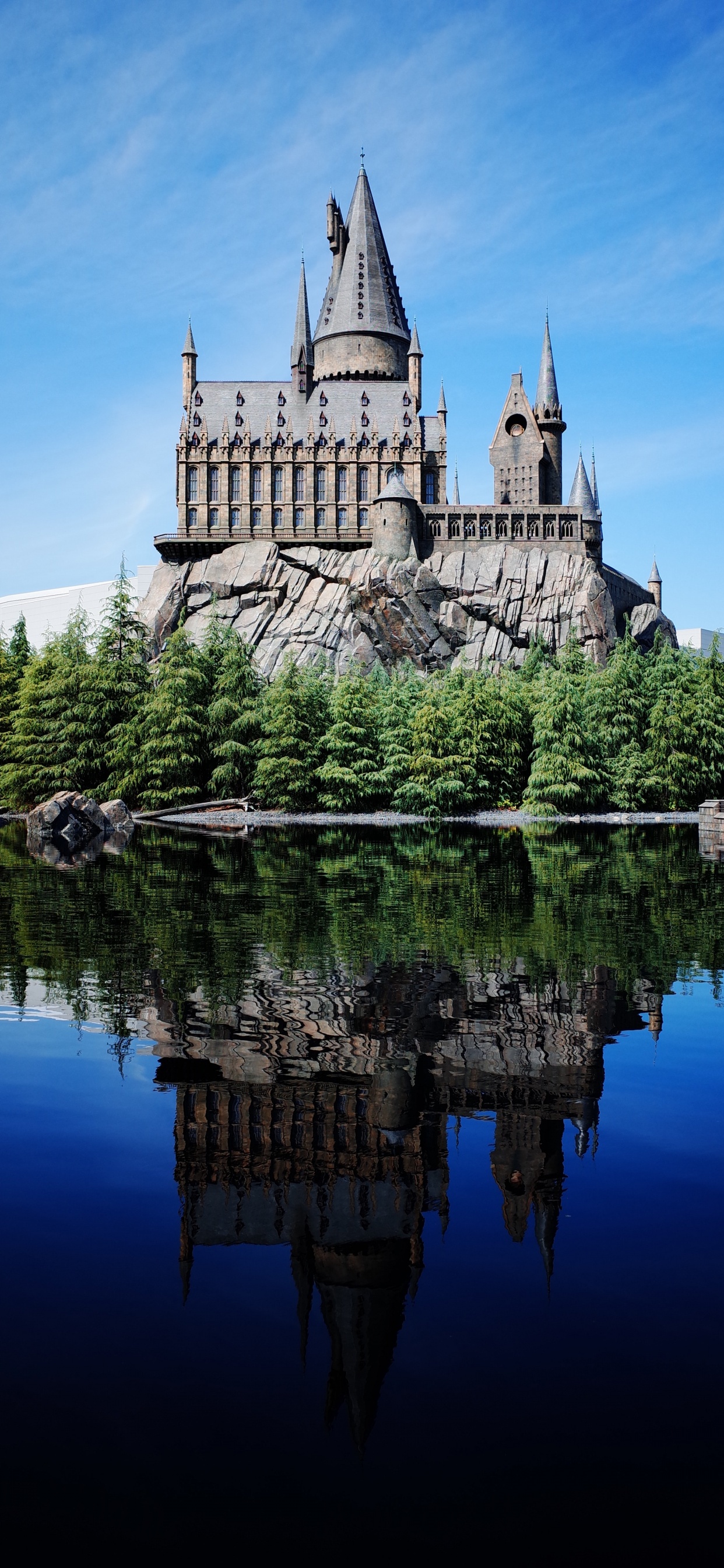 Hogwarts Castle, Harry Potter, Wizarding World, Castle, The Wizarding World of Harry Potter. Wallpaper in 1242x2688 Resolution