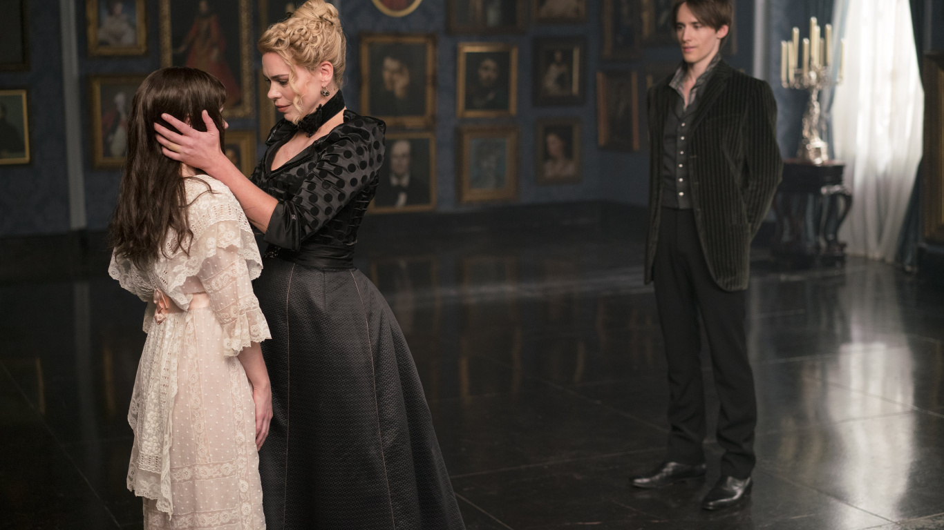 Homme en Veste de Costume Noir et Femme en Robe Blanche. Wallpaper in 1366x768 Resolution