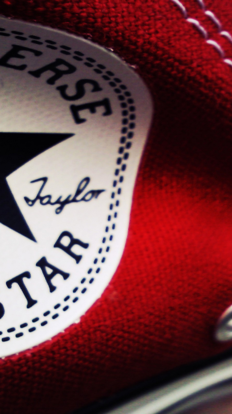 Unterhalte Alle Sterne, Converse, Chuck Taylor All-Stars, Turnschuh, Sport-Ausrüstung. Wallpaper in 750x1334 Resolution