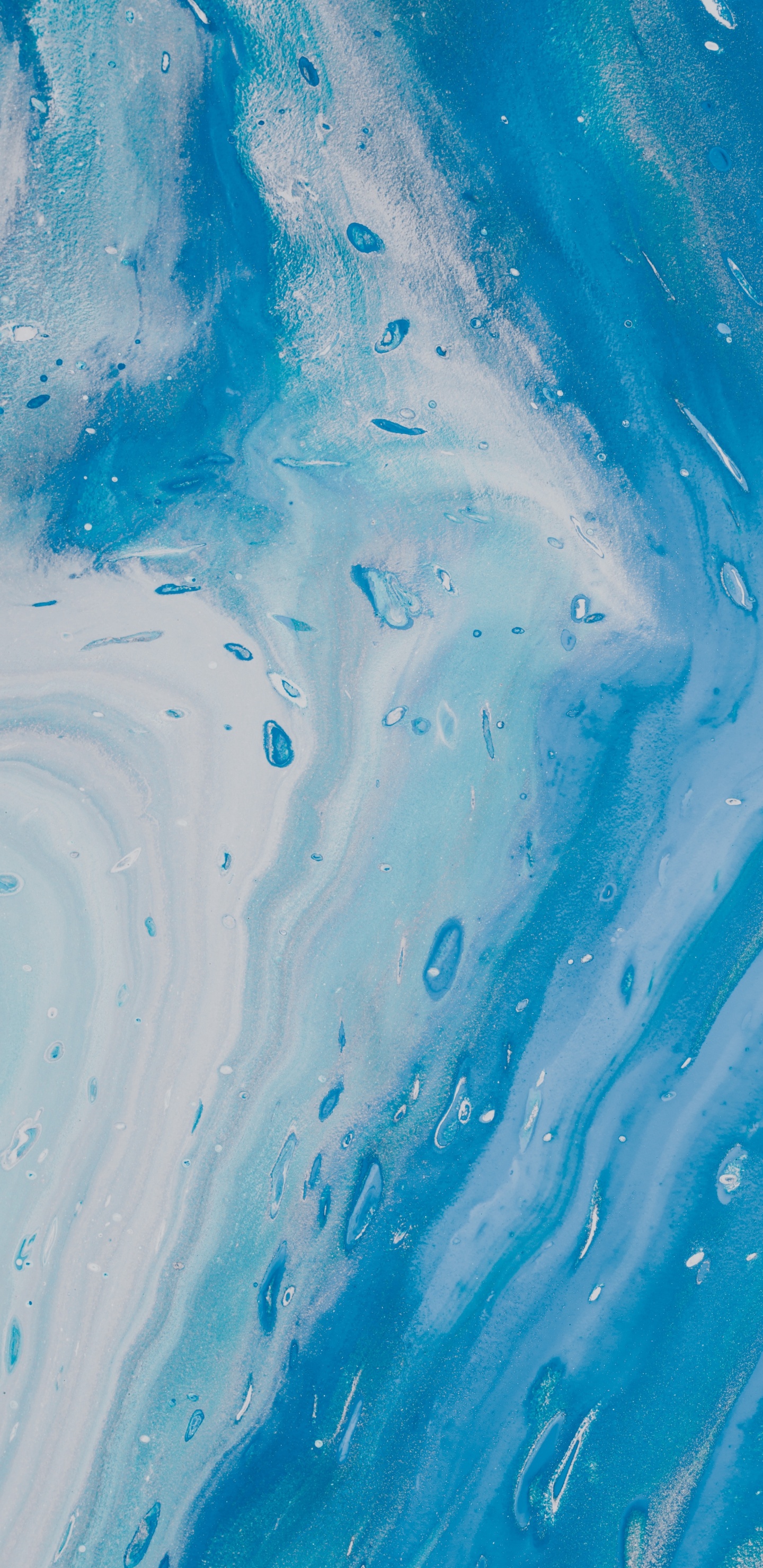 Blue and White Water Splash. Wallpaper in 1440x2960 Resolution