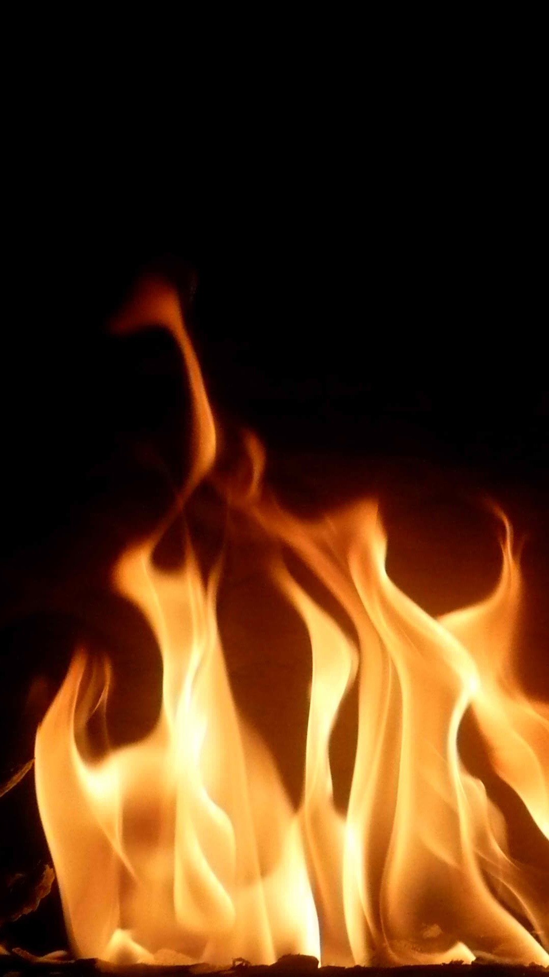 Feu Dans L'obscurité Pendant la Nuit. Wallpaper in 1080x1920 Resolution