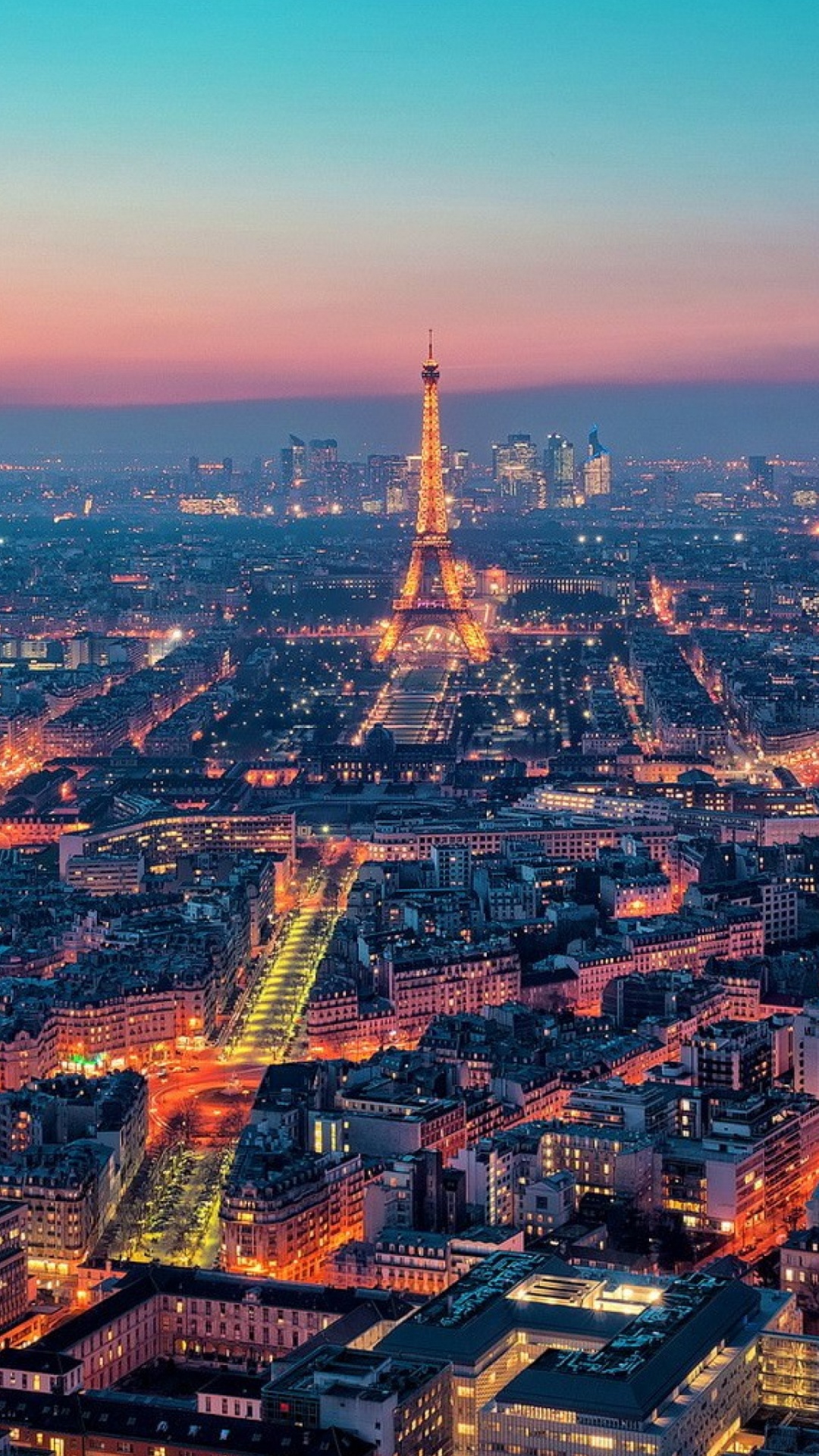 Vue Aérienne Des Bâtiments de la Ville Pendant la Journée. Wallpaper in 1080x1920 Resolution