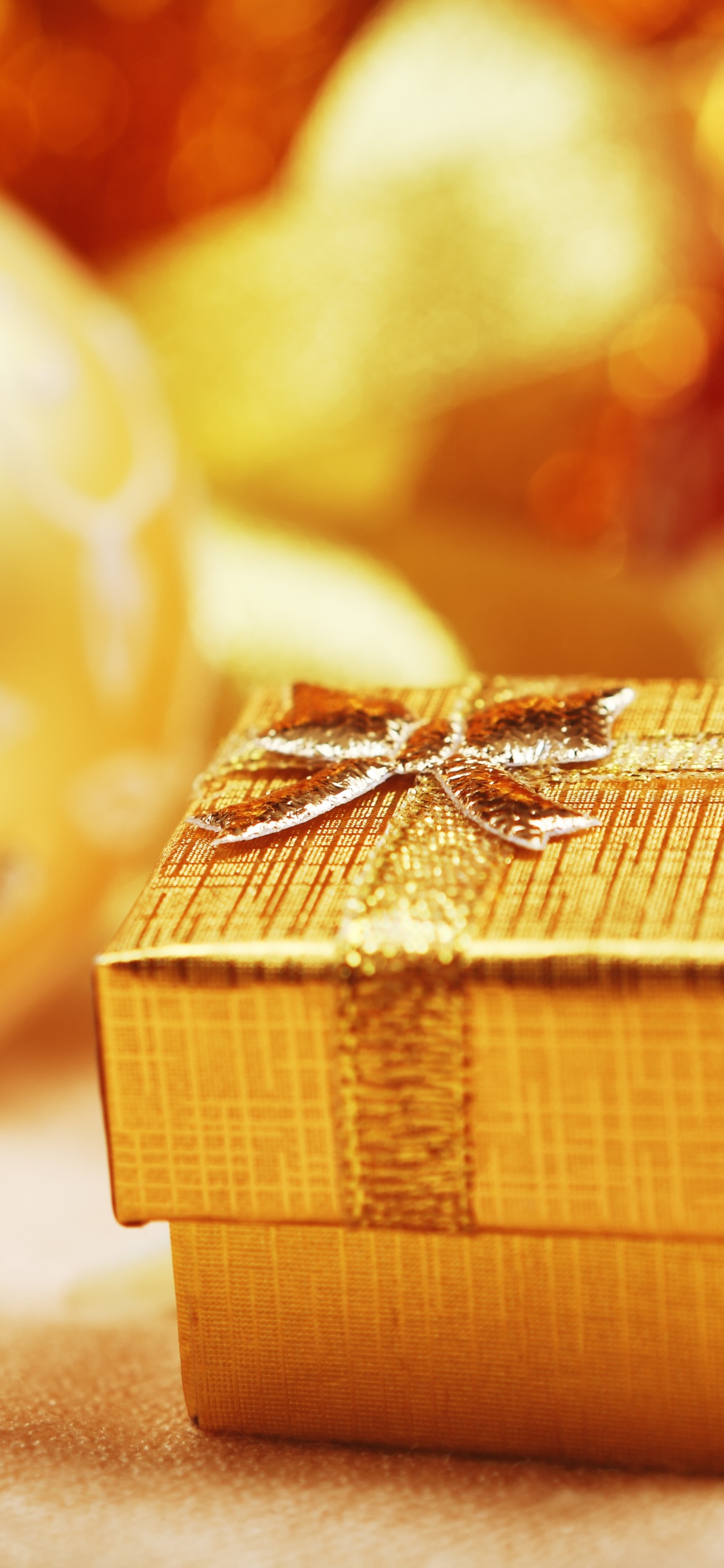 El Día De Navidad, Nochevieja, Amarillo, Oro, Nuevo Hotel. Wallpaper in 1125x2436 Resolution