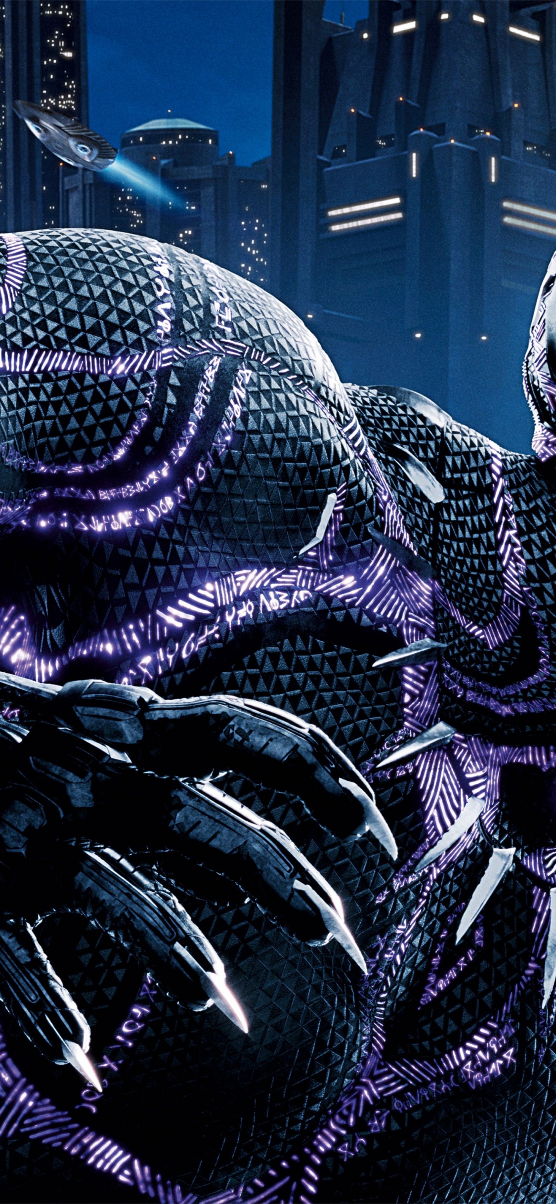 Black and White Dragon Statue. Wallpaper in 1125x2436 Resolution