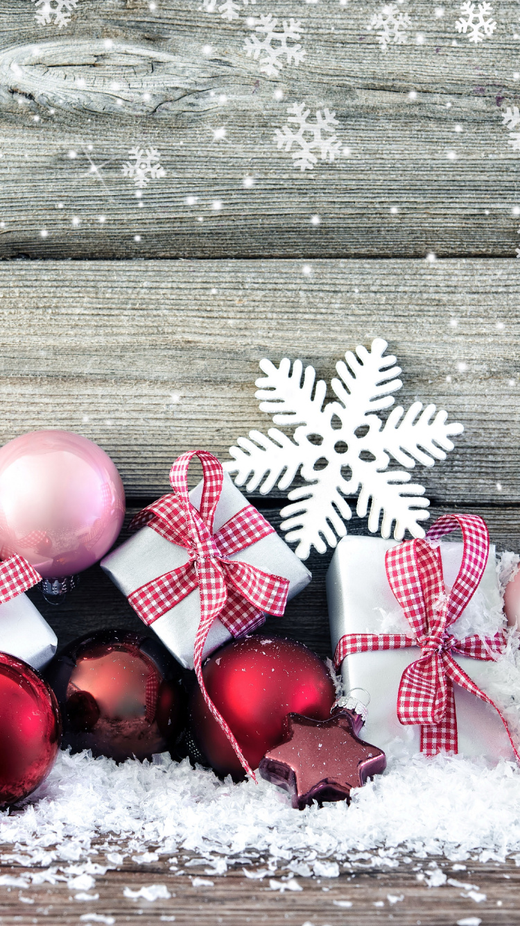 Weihnachten, Christmas Ornament, Weihnachtsdekoration, Rote Weihnachtskugel, Pink. Wallpaper in 750x1334 Resolution