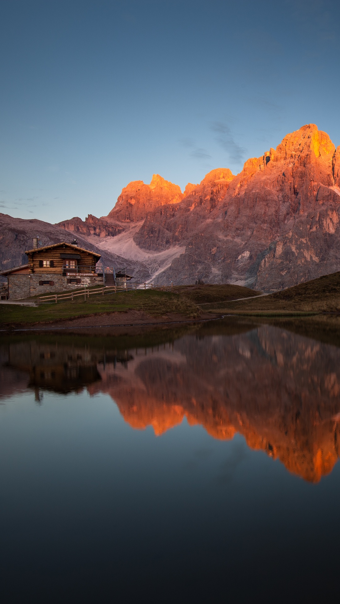 Cimon Della Pala, Bergkette, Reflexion, Bergigen Landschaftsformen, Natur. Wallpaper in 1080x1920 Resolution