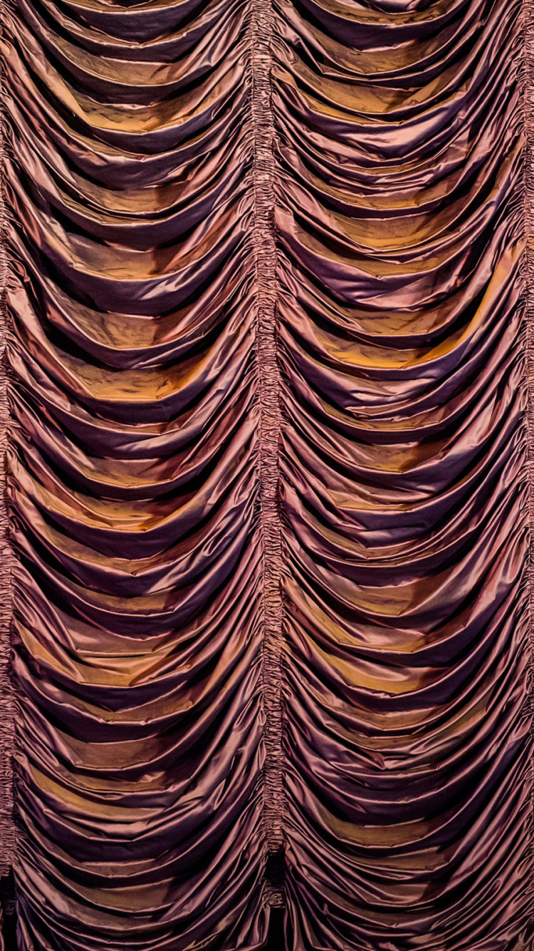 Rideau de Fenêtre Marron et Beige. Wallpaper in 750x1334 Resolution