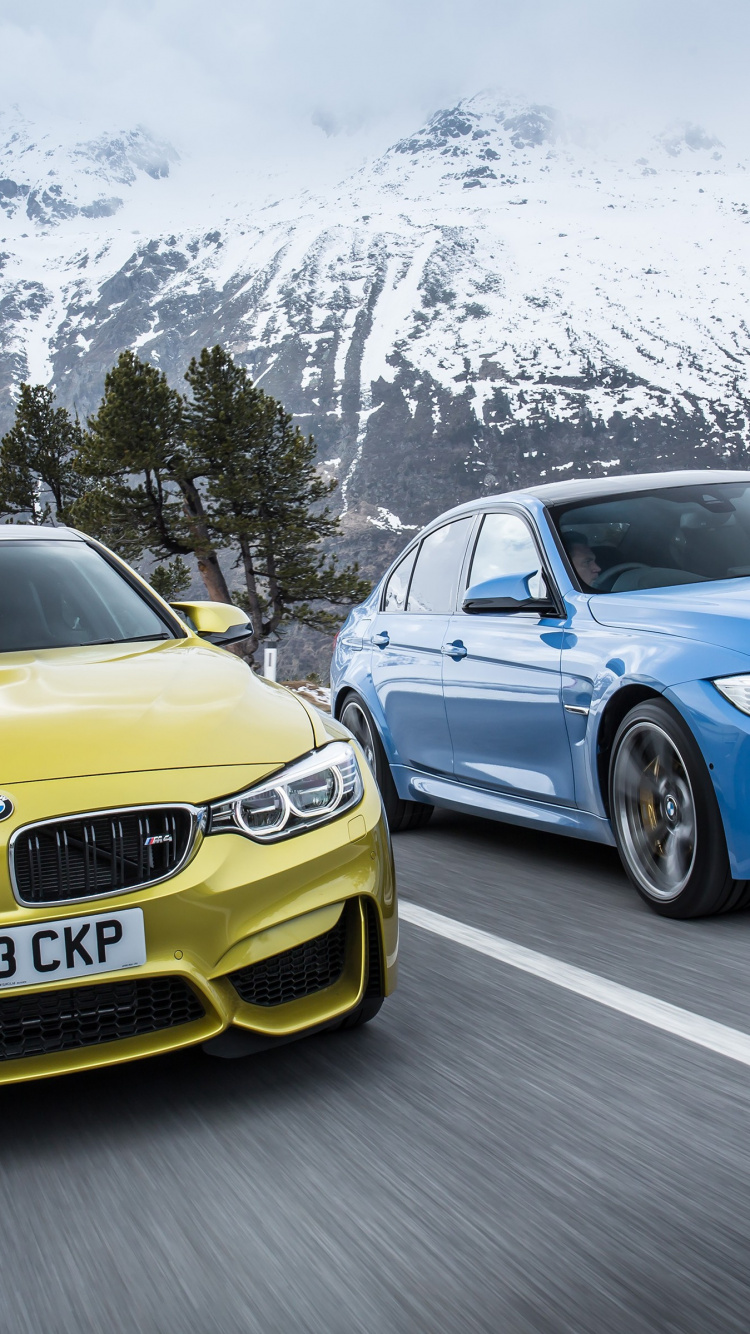 Bmw m 3 Amarillo en la Carretera Durante el Día. Wallpaper in 750x1334 Resolution