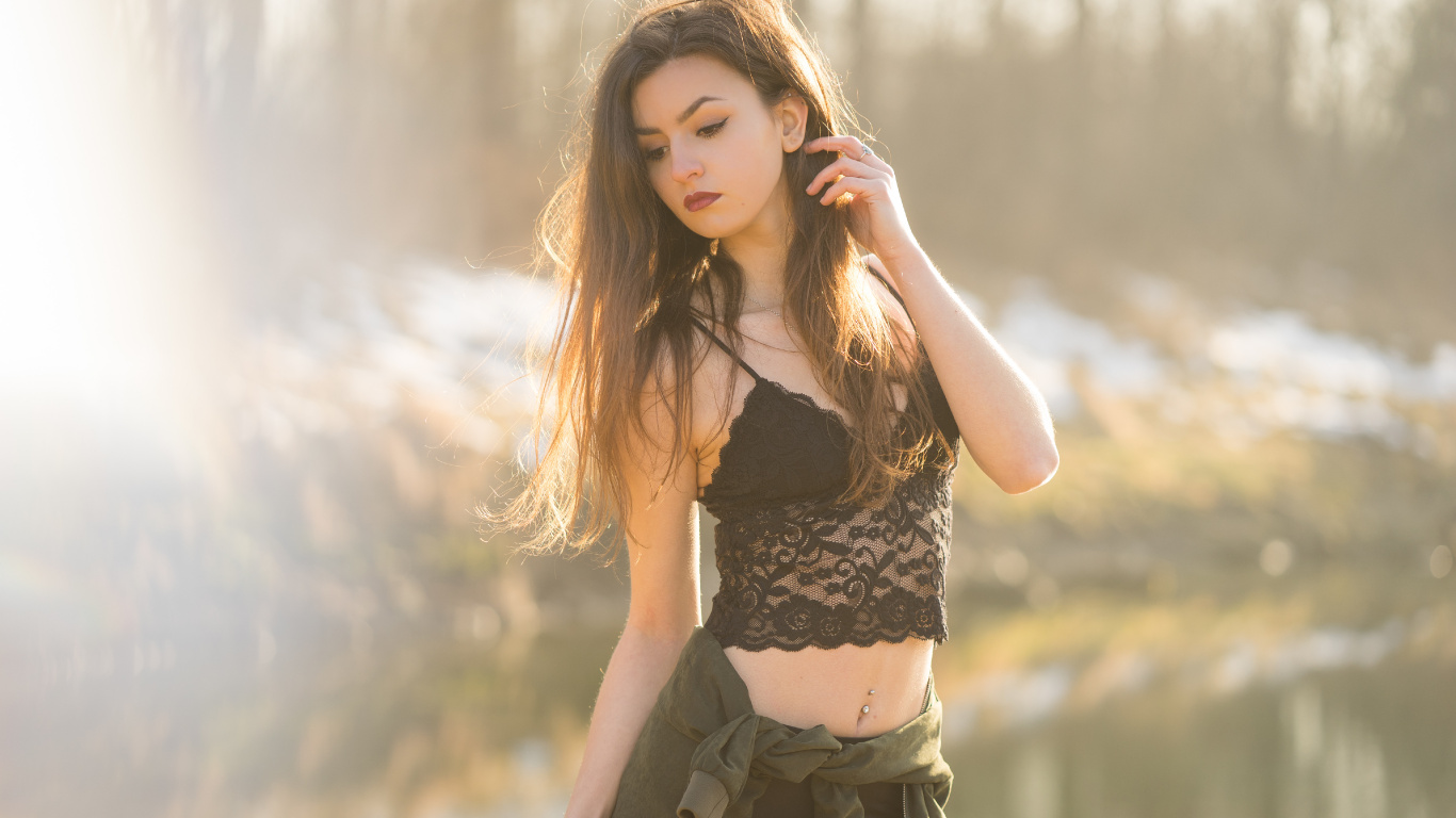 Beauté, Chanson, Manele D'amour, 2020, Manele. Wallpaper in 1366x768 Resolution