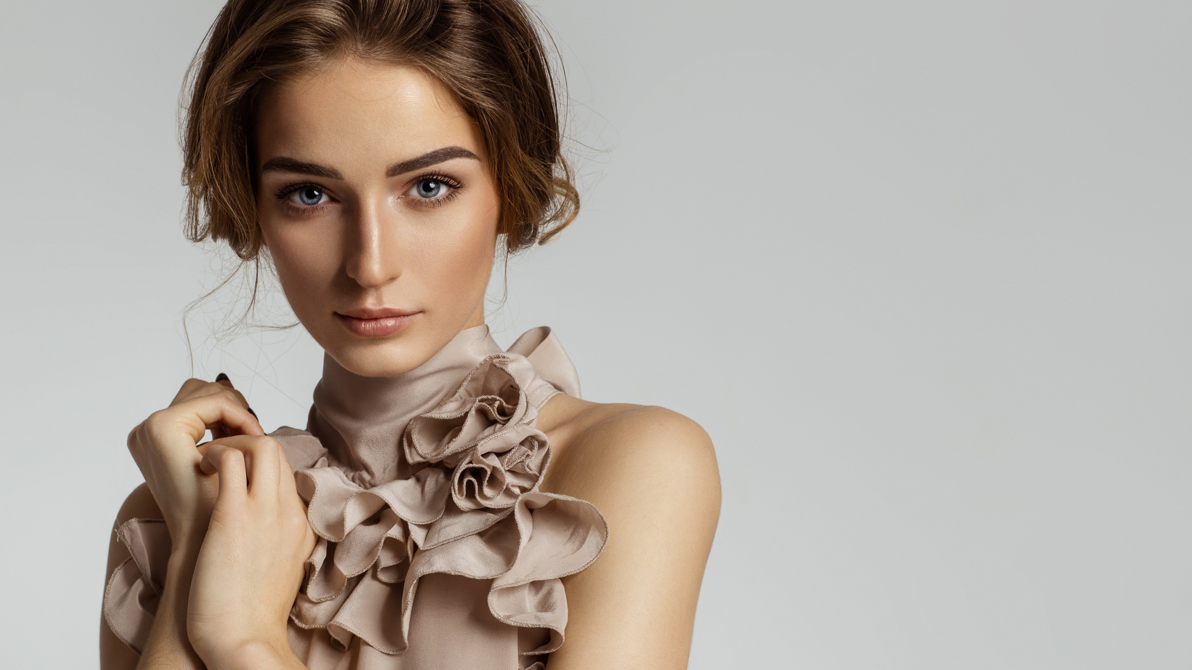 Coupon, Model, Joint, Lip, Shoulder. Wallpaper in 3840x2160 Resolution