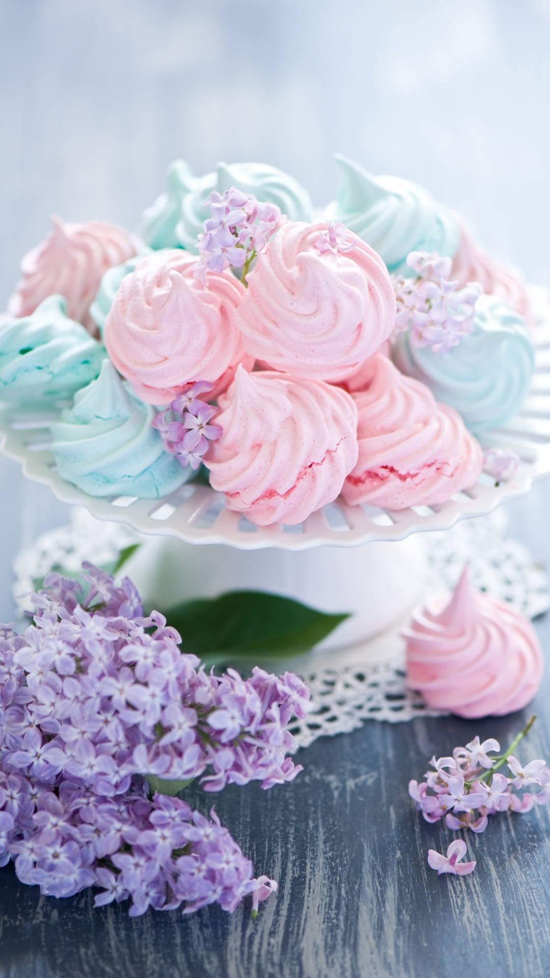 Gâteau Floral Rose et Blanc. Wallpaper in 1080x1920 Resolution