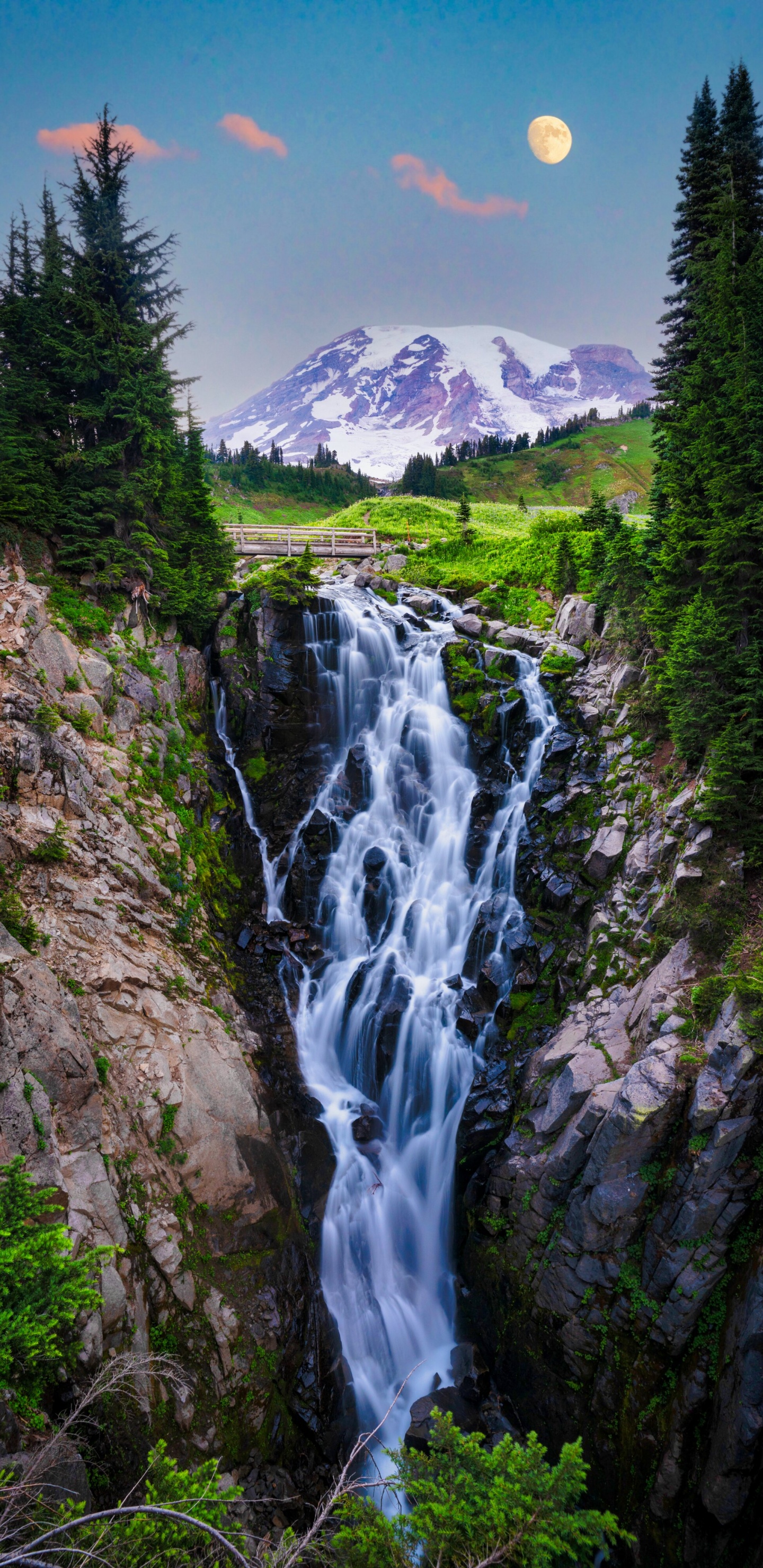 Berg Wasserfall, Mount Rainier, Washington Montieren, Wasserfall, Rocky Mountains. Wallpaper in 1440x2960 Resolution