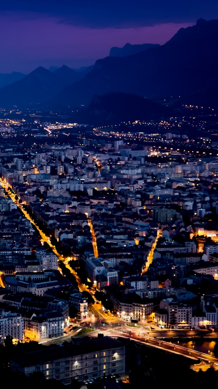 Luftaufnahme Der Stadt Bei Nacht Night. Wallpaper in 750x1334 Resolution