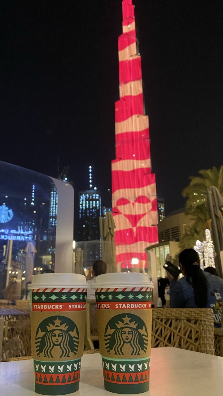 Dubai, Burj Khalifa, Starbucks Logo 2011, Night, Drinkware. Wallpaper in 720x1280 Resolution