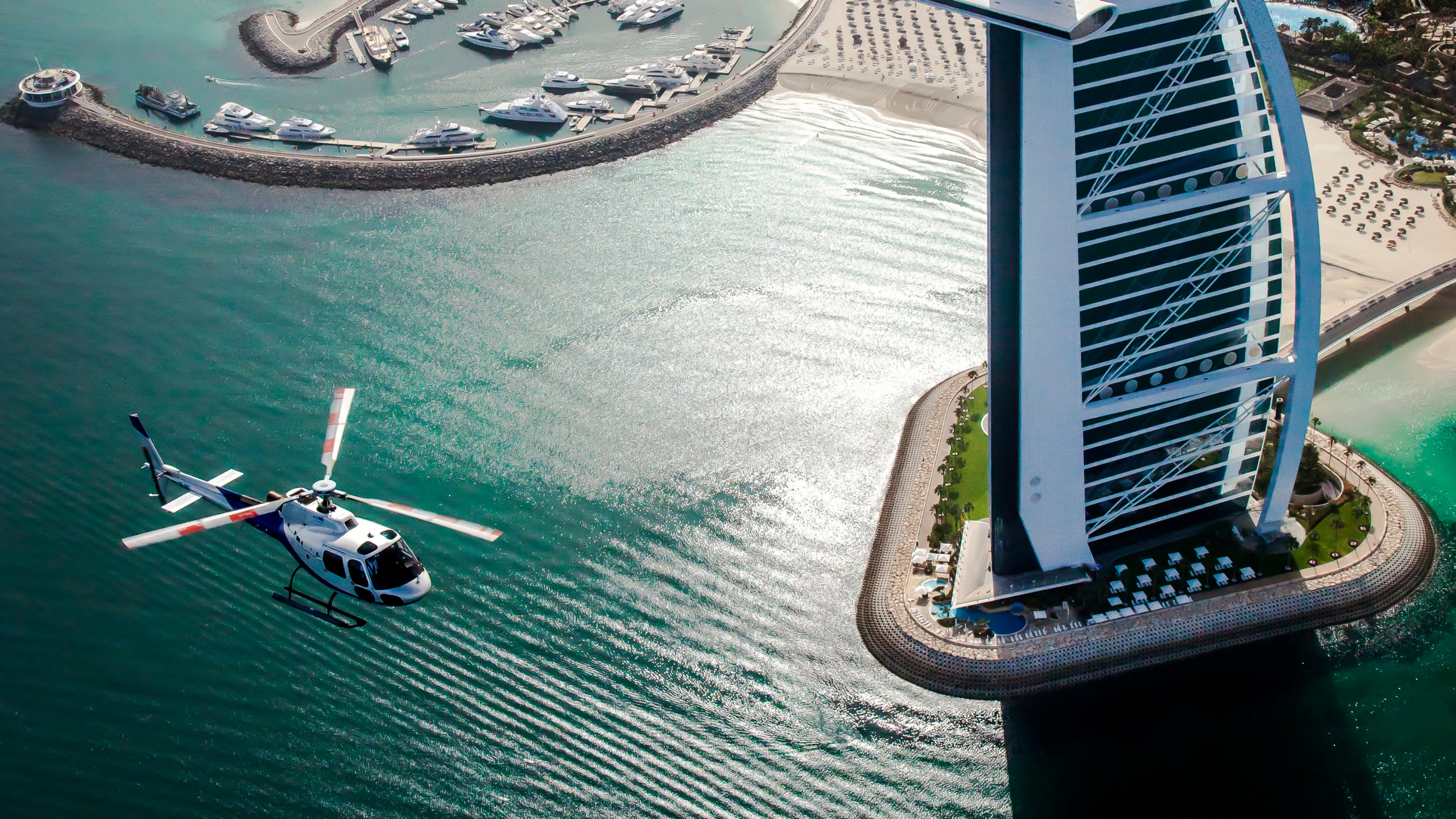 Aerial View of White Boat on Water During Daytime. Wallpaper in 2560x1440 Resolution
