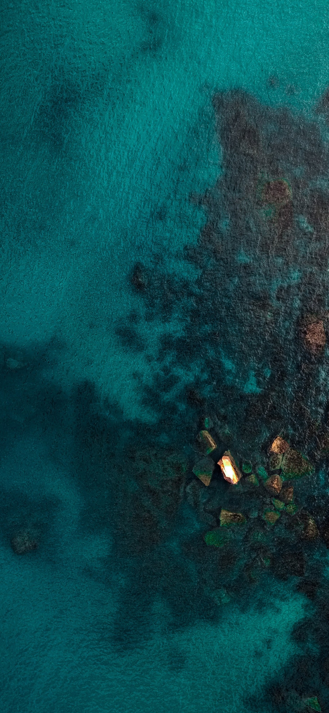 Blue, Eau, Green, Aqua, Turquoise. Wallpaper in 1125x2436 Resolution