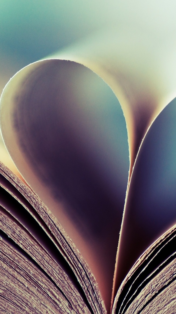 Heart, Love, Book, Macro Photography, Reading. Wallpaper in 720x1280 Resolution