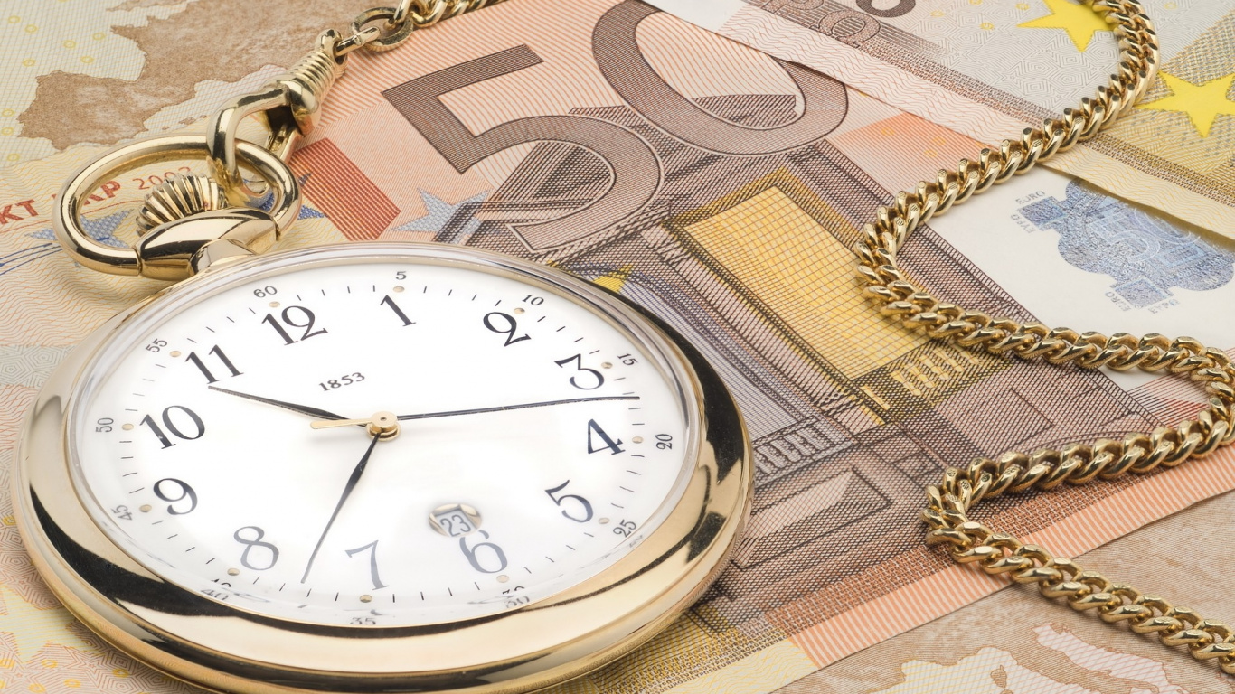 Montre Analogique Ronde en or et Argent. Wallpaper in 1366x768 Resolution