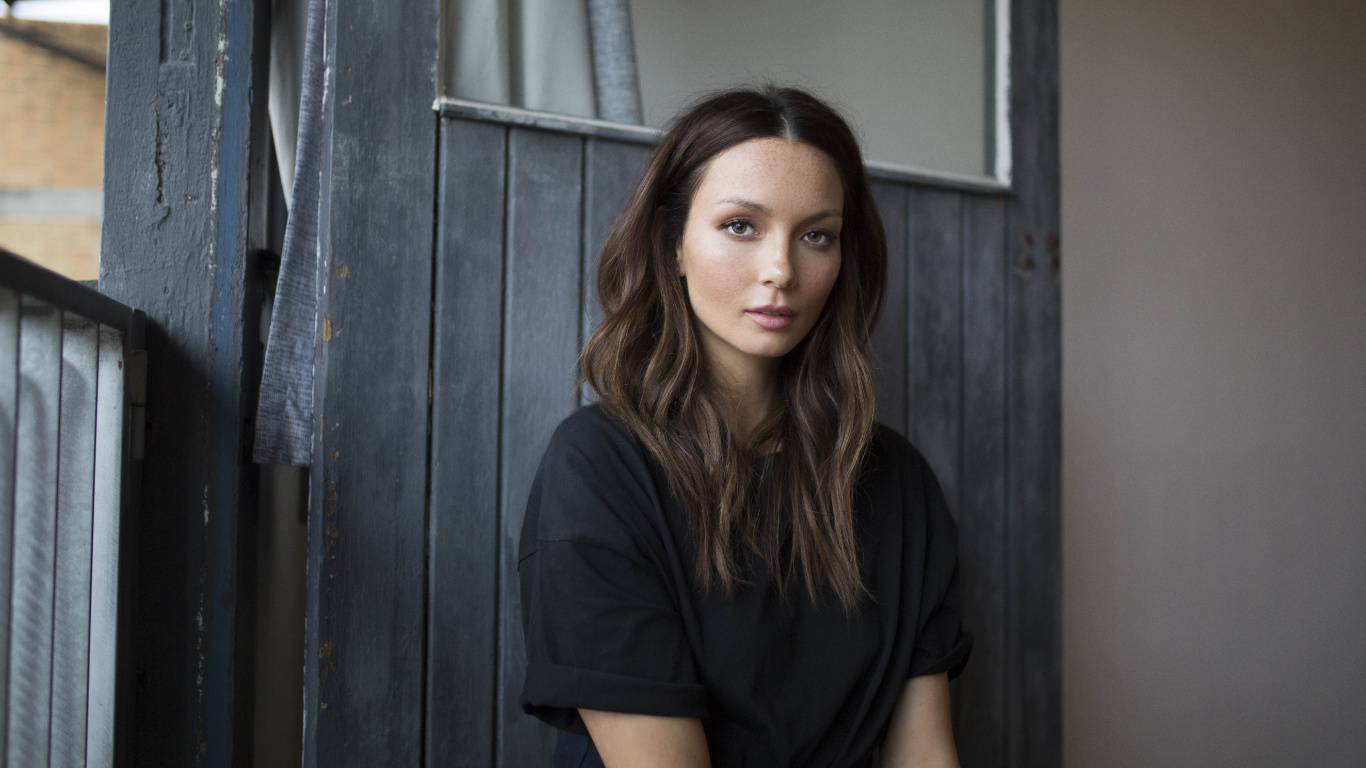 Ricki-Lee Coulter, Not Too Late, Hair, Face, Beauty. Wallpaper in 1366x768 Resolution