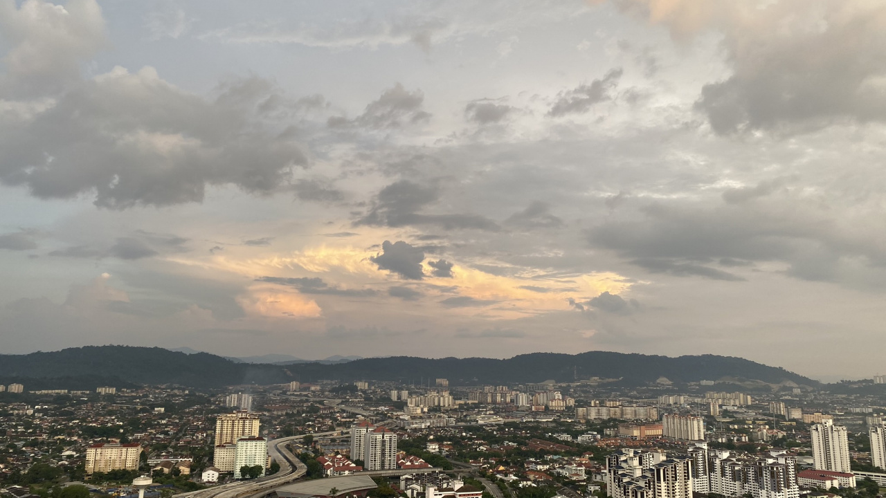 Cloud, Residential Area, Neighbourhood, Urban Area, City. Wallpaper in 1280x720 Resolution