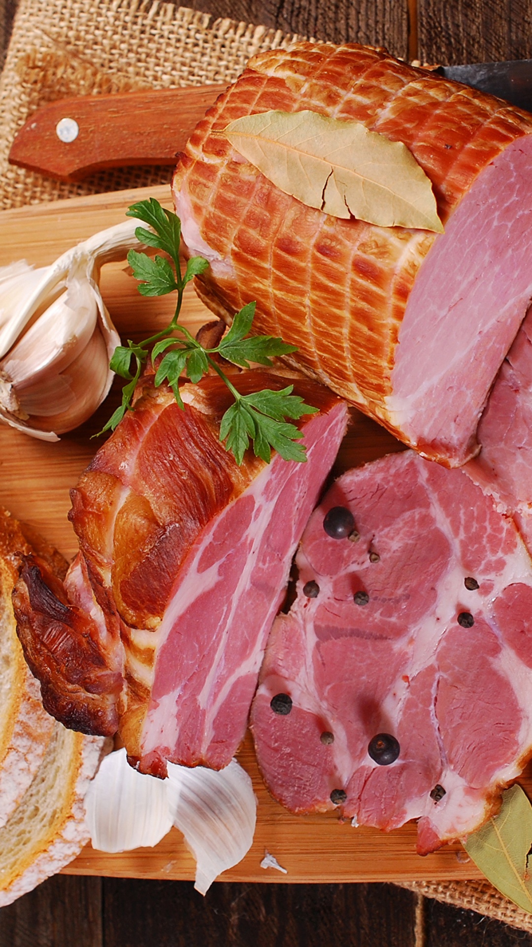 Sliced Raw Meat on Brown Wooden Chopping Board. Wallpaper in 1080x1920 Resolution