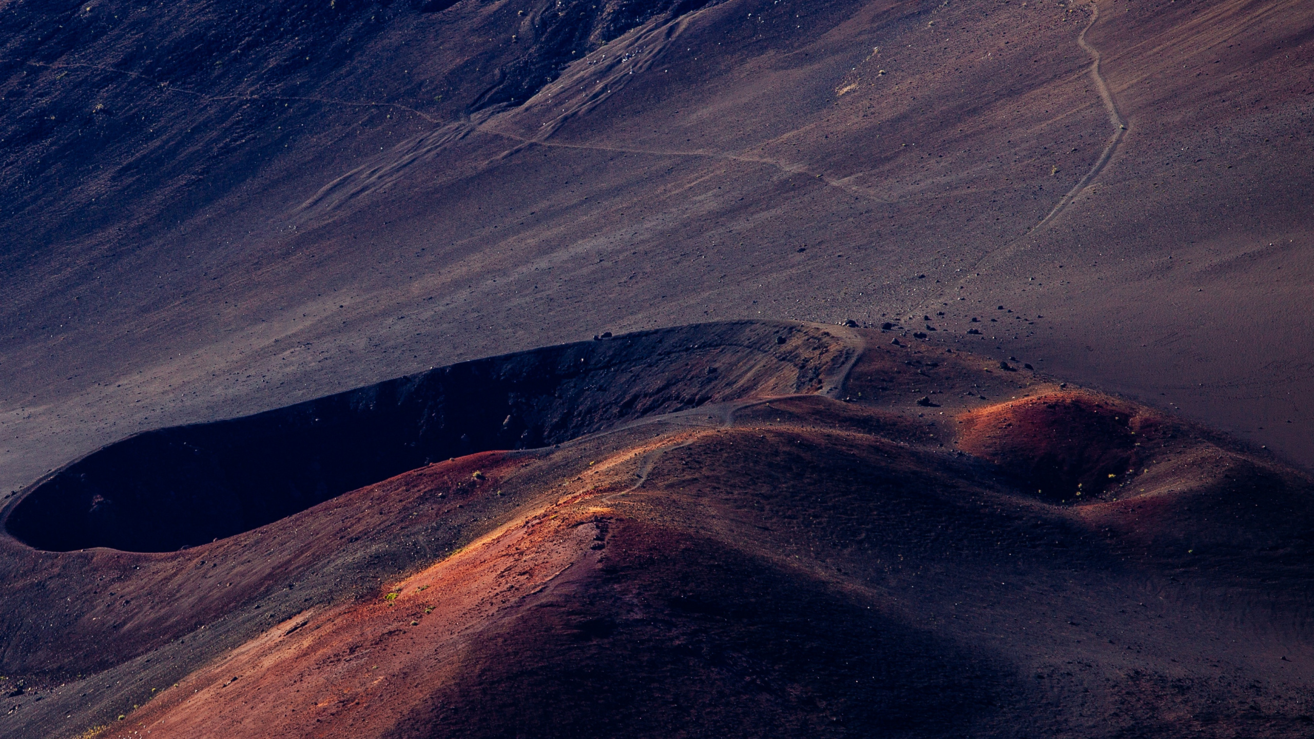 Brown and Black Mountains Under Blue Sky During Daytime. Wallpaper in 2560x1440 Resolution