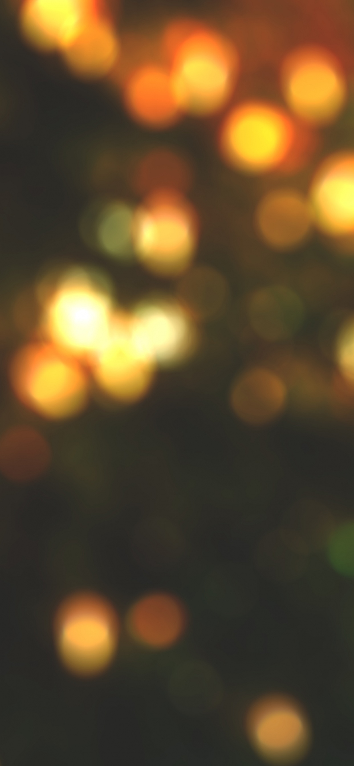 Luces Bokeh Amarillas y Verdes. Wallpaper in 1242x2688 Resolution