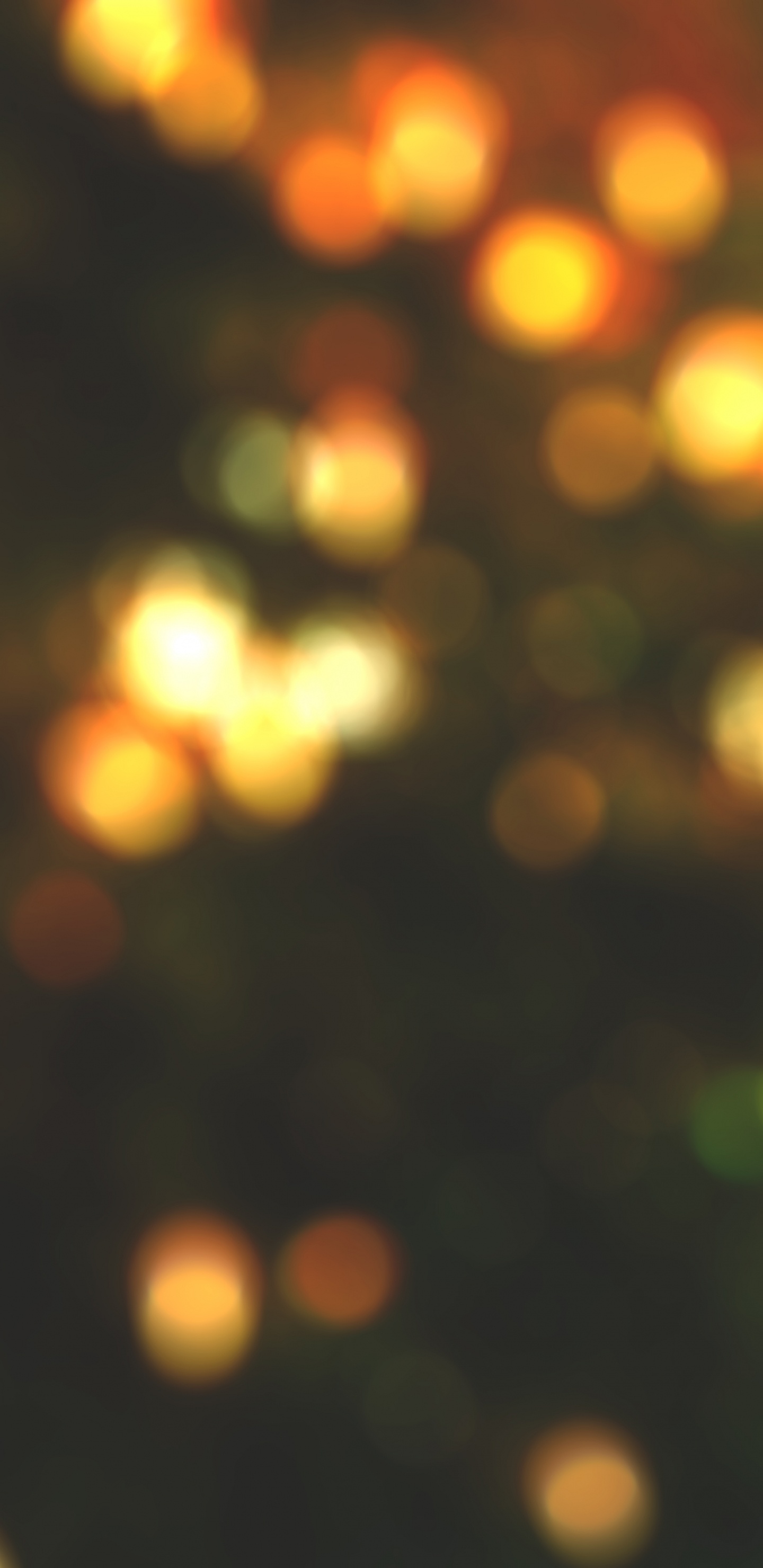 Luces Bokeh Amarillas y Verdes. Wallpaper in 1440x2960 Resolution