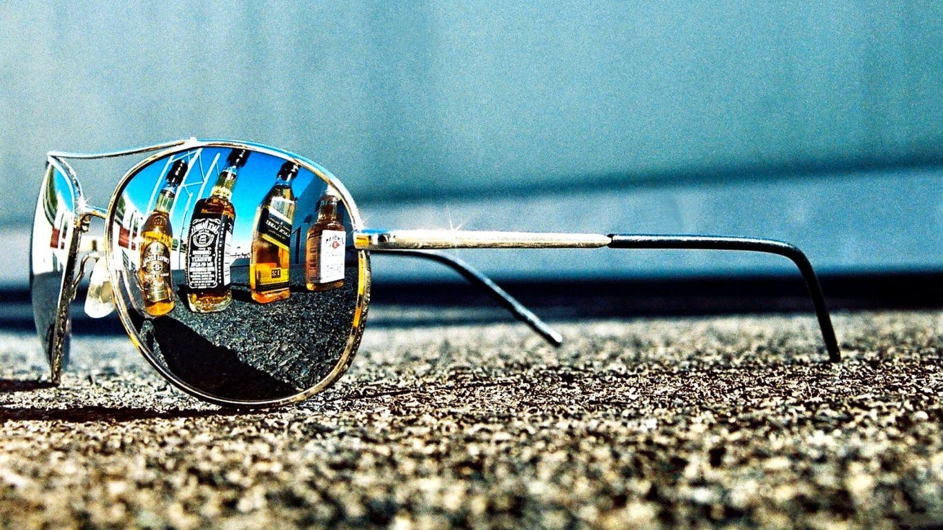 Lunettes, Eau, Facebook, Soins de la Vision. Wallpaper in 1366x768 Resolution