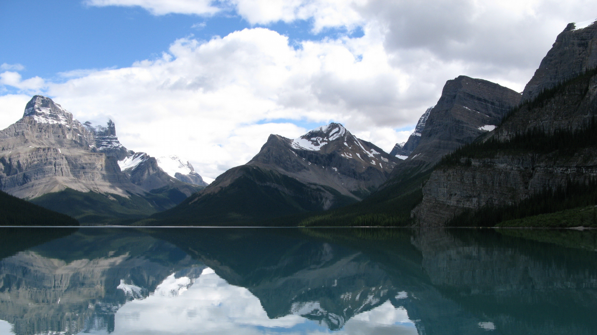 Lake Near Mountain Under White Clouds During Daytime. Wallpaper in 1920x1080 Resolution