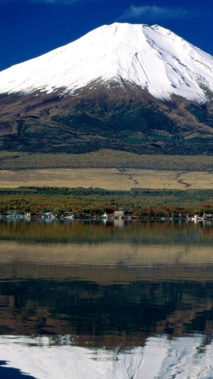 White and Brown Mountain Near Lake During Daytime. Wallpaper in 720x1280 Resolution