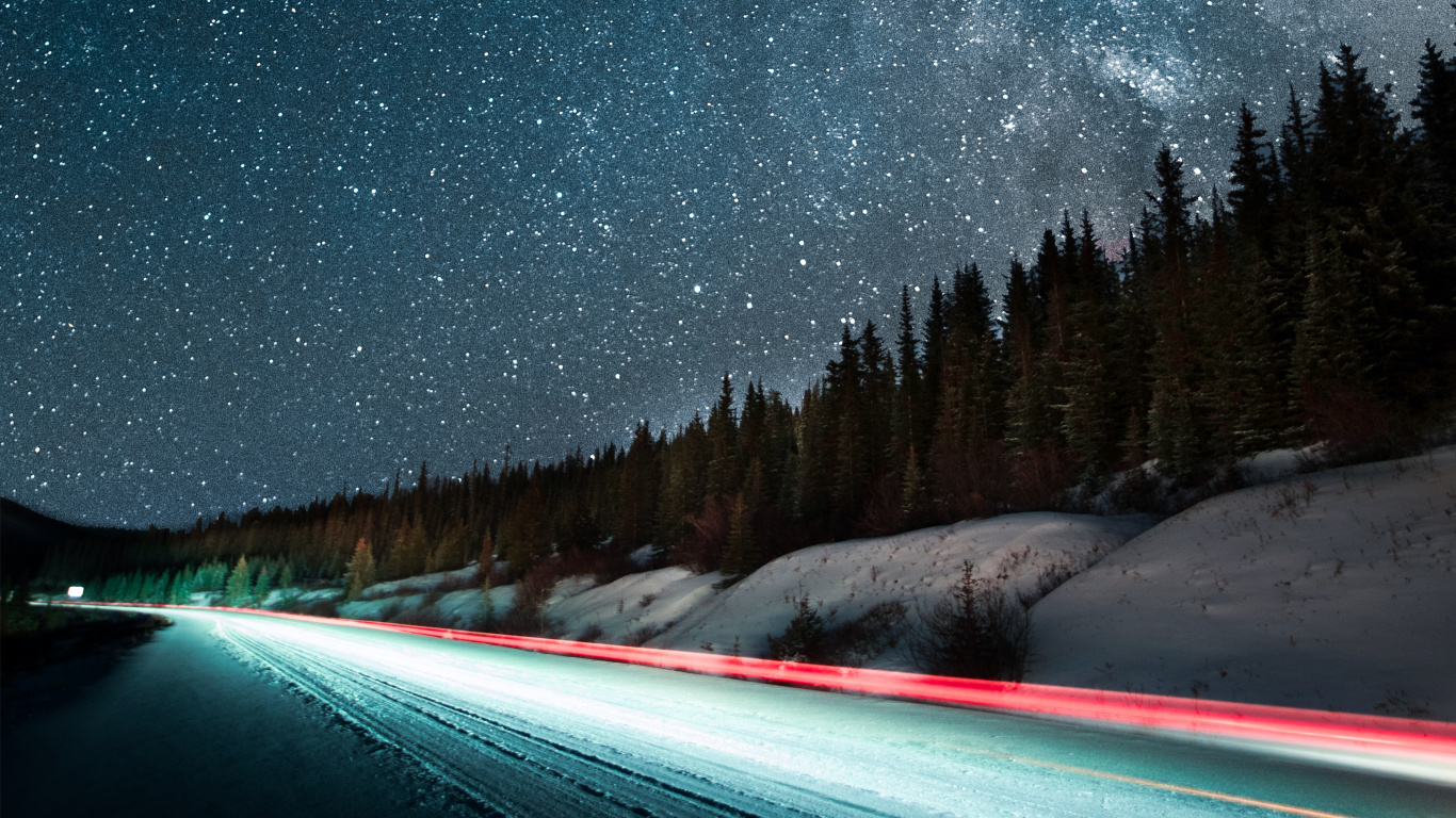 Nacht, Road, Atmosphäre, Baum, Raum. Wallpaper in 1366x768 Resolution