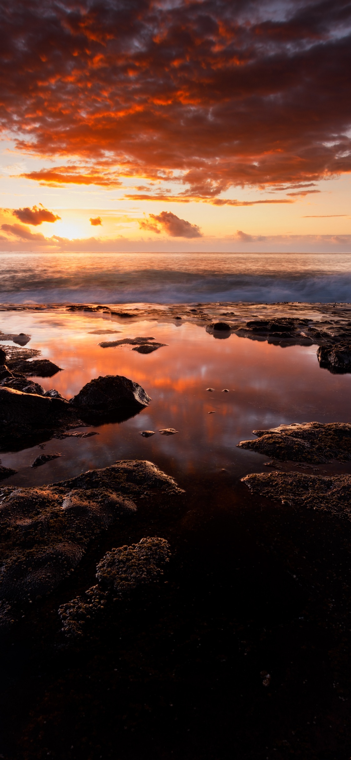 Cloud, Water, Atmosphere, Water Resources, Afterglow. Wallpaper in 1125x2436 Resolution