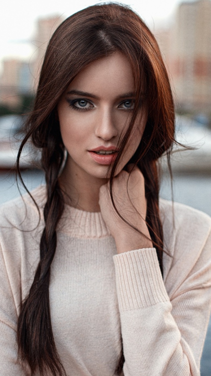 Hair, Face, Hairstyle, Beauty, Lip. Wallpaper in 720x1280 Resolution