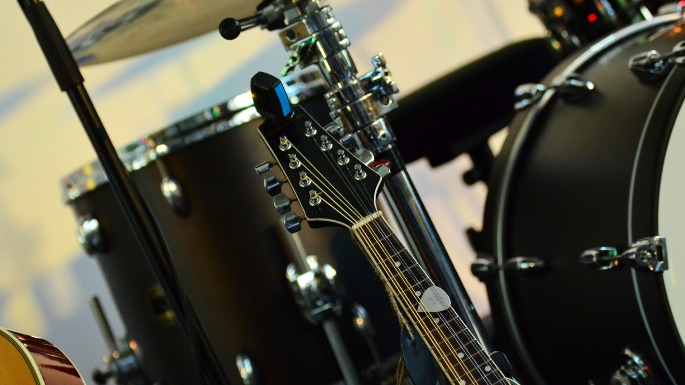 Percussion, Guitar, Musical Instrument, Drums, Plucked String Instruments. Wallpaper in 1366x768 Resolution
