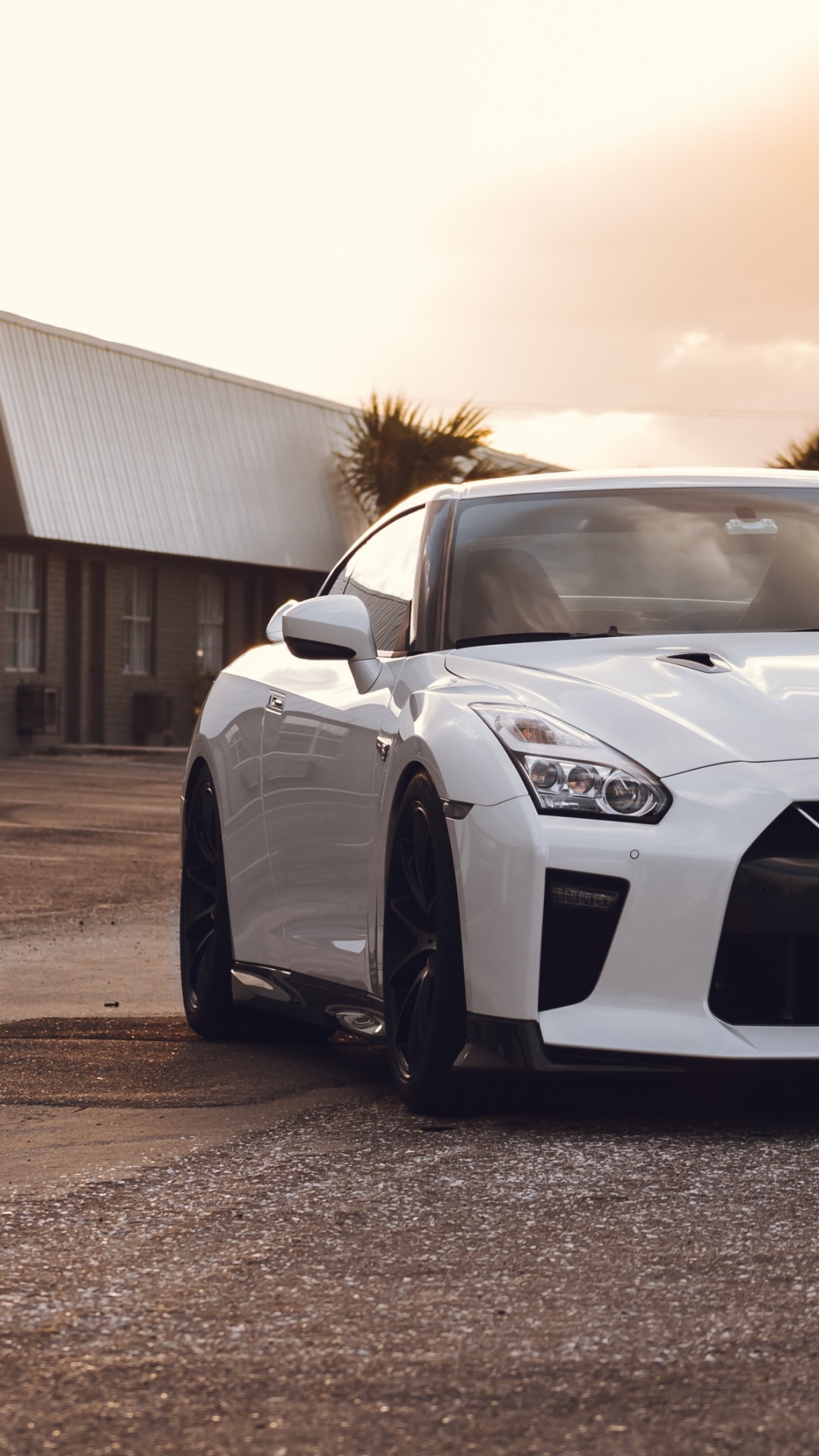 Porsche 911 Blanco en la Carretera Durante el Día. Wallpaper in 1080x1920 Resolution